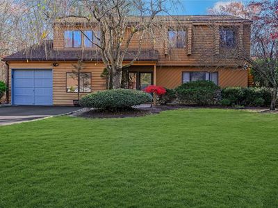 5 Belvoir Court, Ridge, NY, 11961