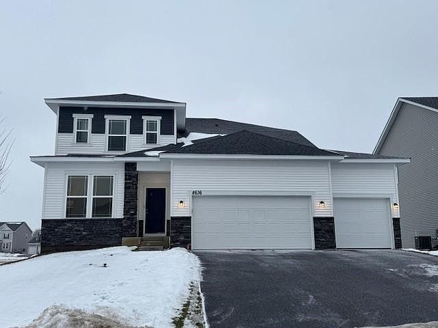 1st image of 4636 Island Park Bay