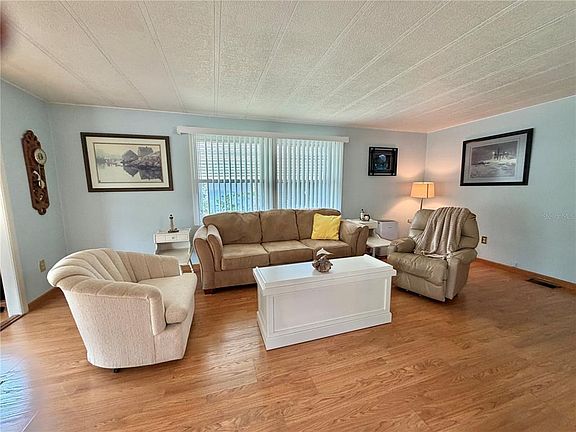 3rd image of 151 HIBISCUS WAY