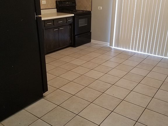 3rd image of 18560 John Ave