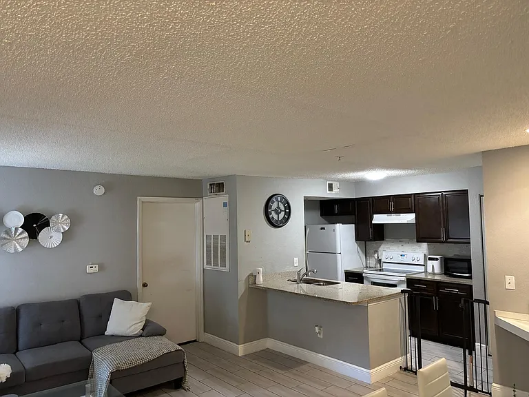 2203 Key West Ct #245 — Photo 5