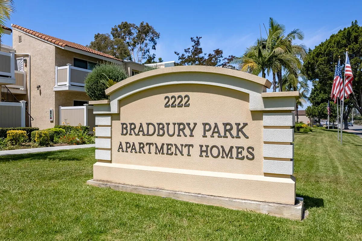 Building Photo - Bradbury Park Apartments