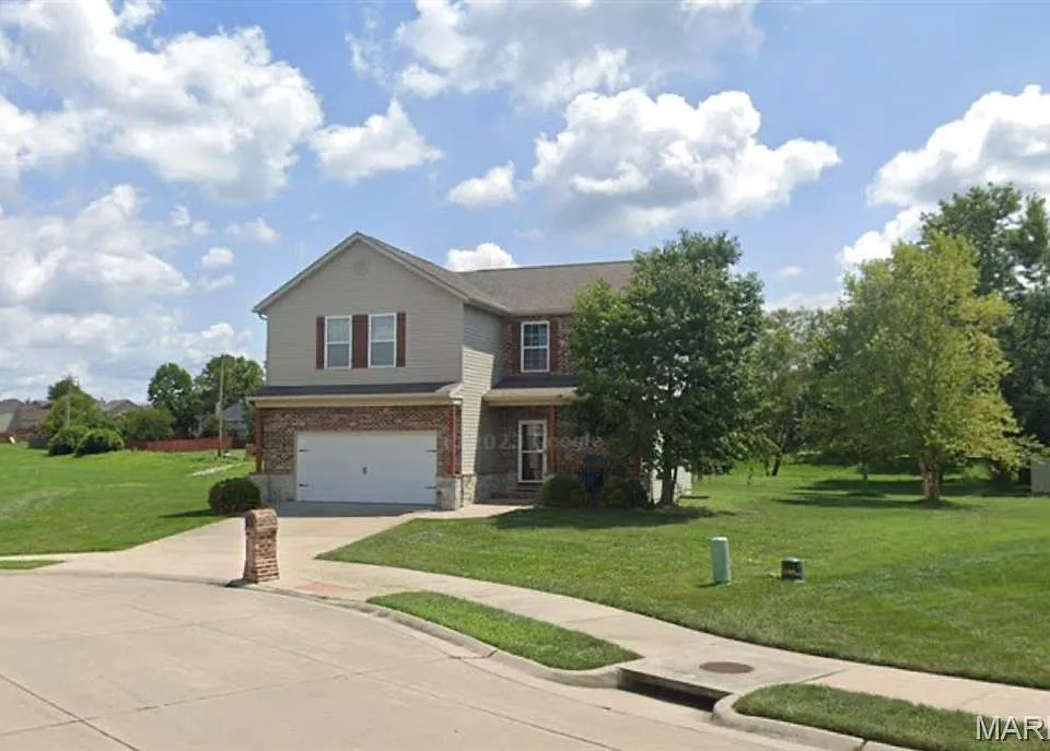 805 Bluff Ridge Ln