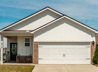 5012 Espy Ave, White House, TN 37188
