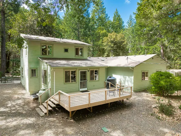 8843 Deer Creek Rd, Selma, OR 97538