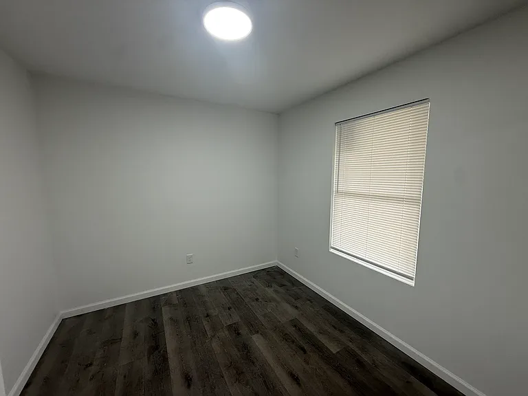 55 Brewster St #1 — Photo 10