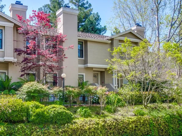 943 La Mesa Ter Unit B, Sunnyvale, CA 94086