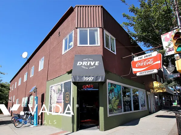 1985 Commercial Dr #2, Vancouver, BC V5N 4A8