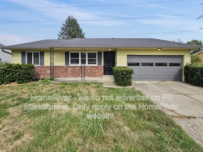 809 Spring Valley Dr — Photo 1