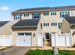 612 Marina Landing Ln, Woodbridge, VA 22191