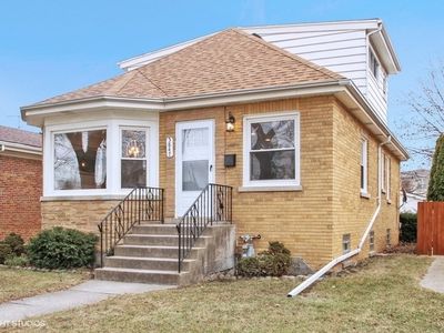 5847 N Napoleon Ave, Chicago, IL, 60631