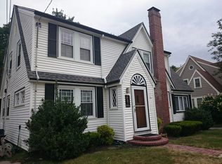 24 Bogandale Rd, West Roxbury, MA 02132