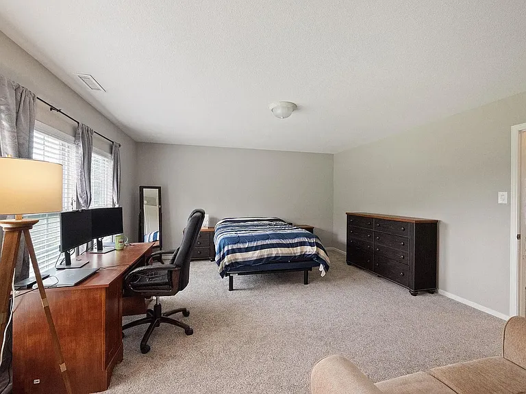 4898 Little Pine Dr — Photo 9