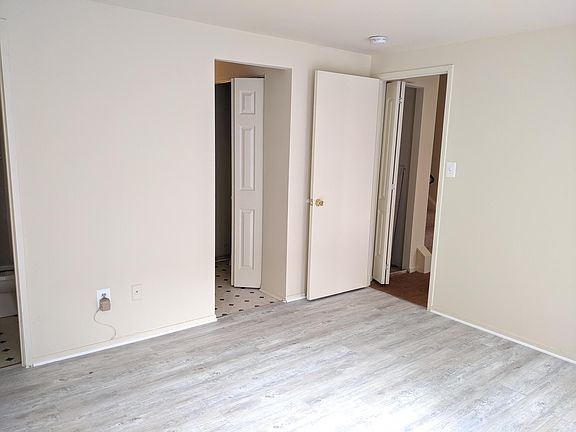 2nd image of 9689 Brassie Way