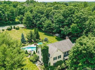 345 Rock House Rd, Easton, CT 06612