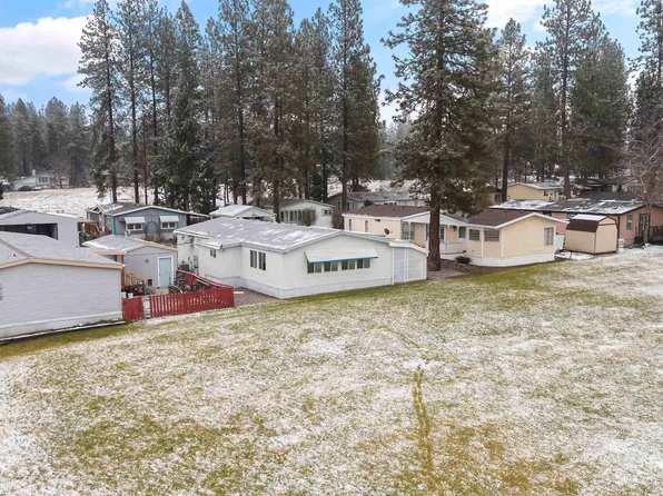 15013 N Surrey Ln, Mead, WA 99021