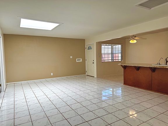 Family Room & Dining Area