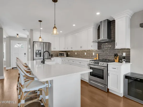 57 Bridgewaters Drive #23, Oceanport, NJ 07757