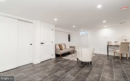 436 Lamont St NW #BASEMENT Photo 1
