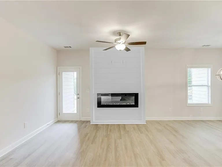 6408 Pine Station Dr — Photo 5