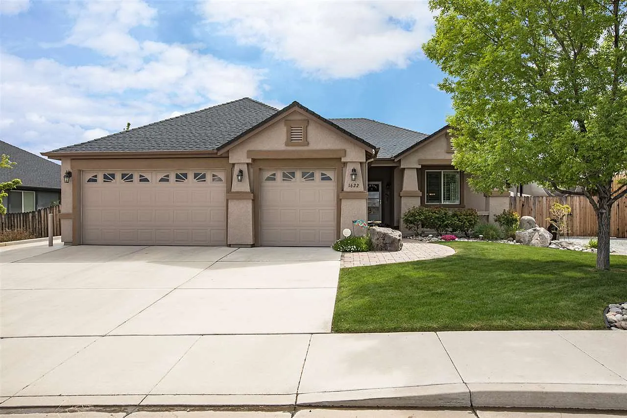 1622 Kinglet Dr photo 1