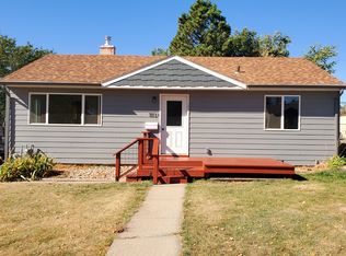 1113 Northeast Dr, Rapid City, SD 57701