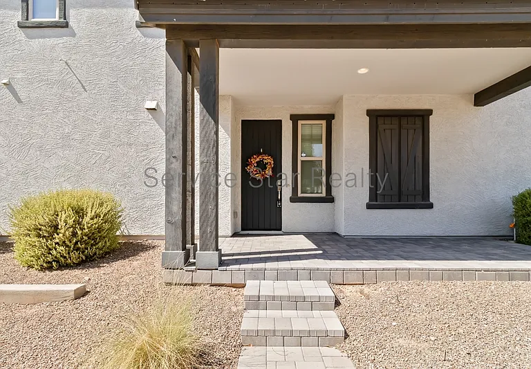 25312 N 20th Ave — Photo 2