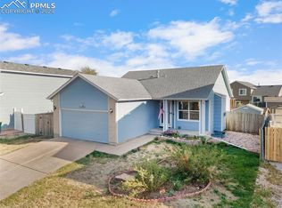 11304 Berry Farm Rd, Fountain, CO 80817