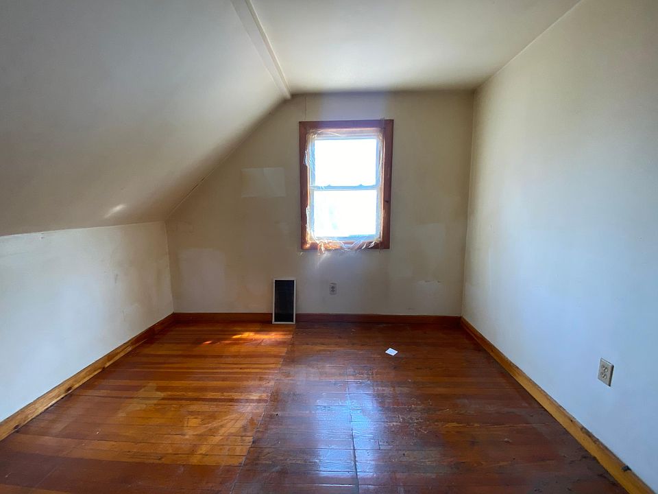 1st image of 205 West St #3A