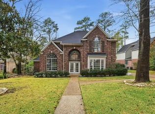 108 Inverness Dr, Montgomery, TX 77356
