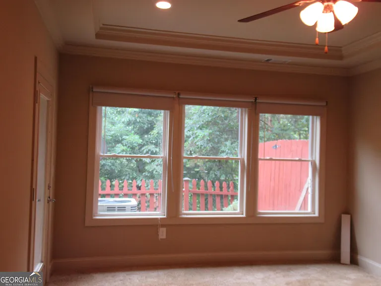 168 Village Dr — Photo 5