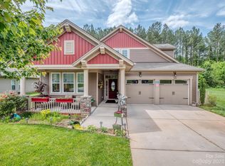 108 Taylors Creek St, Mount Holly, NC 28120