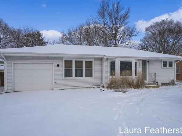855 Three Mile Rd NE, Grand Rapids, MI 49505