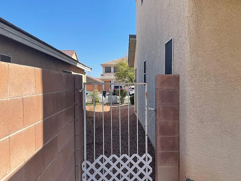 5316 Big Fawn Ct — Photo 22