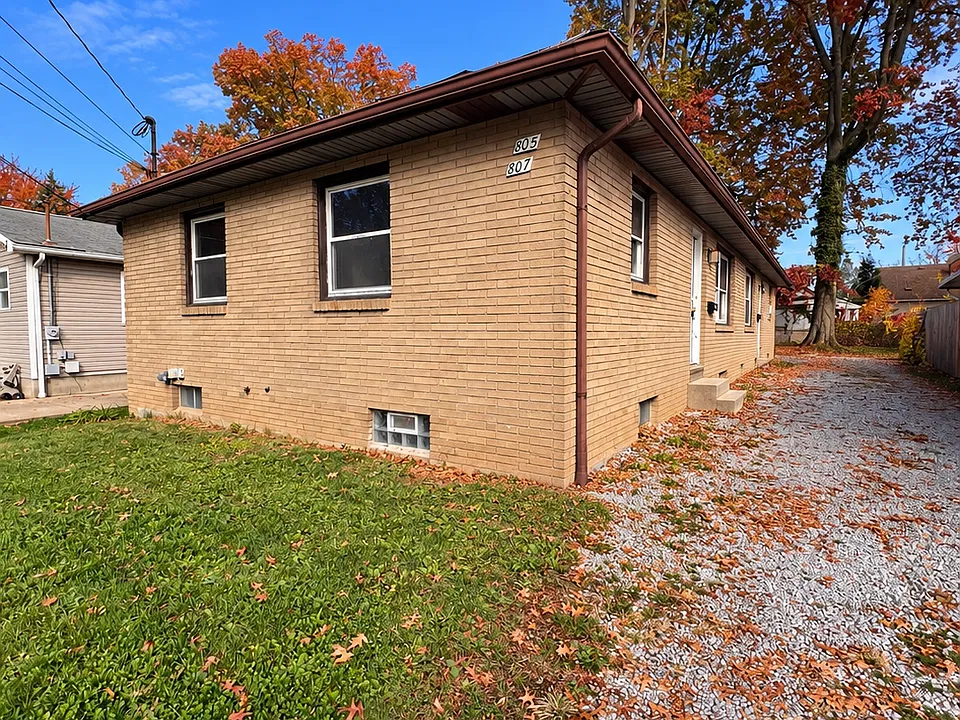 805 Georgia Ave #1