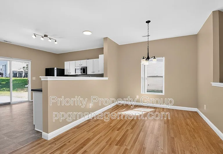 8913 Chalkstone Rd — Photo 8