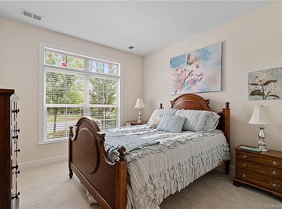 4th image of 1311 Garden Vista Dr