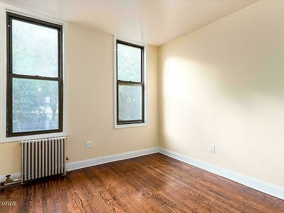 2nd image of 1489 Dekalb Ave APT 1L