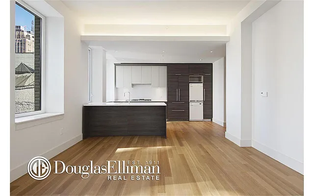 Rented by Douglas Elliman | media 38