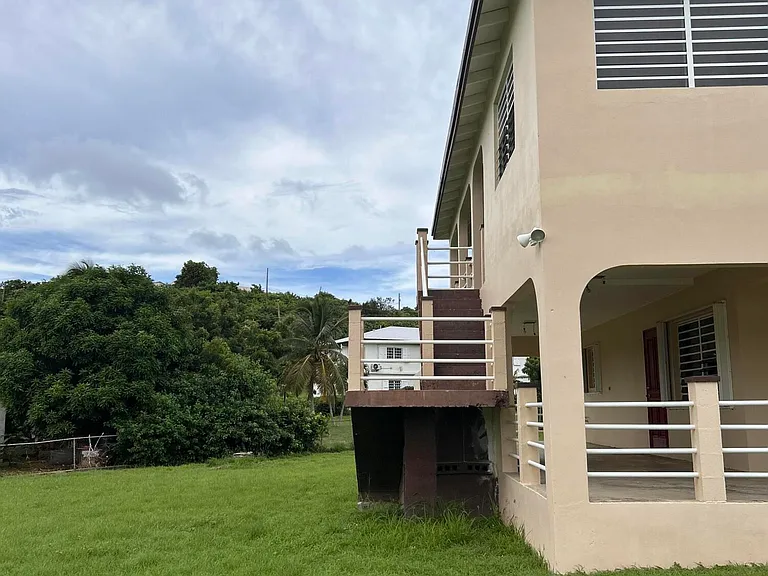 94 Tipperary Ea — Photo 1