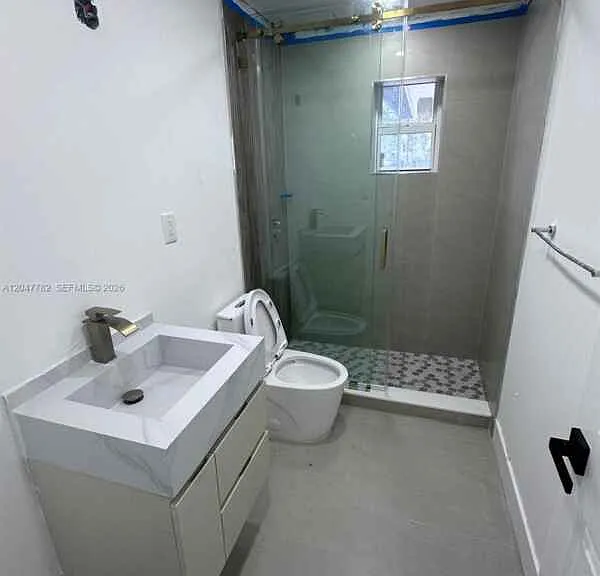 4380 SW 49th Ct — Photo 4