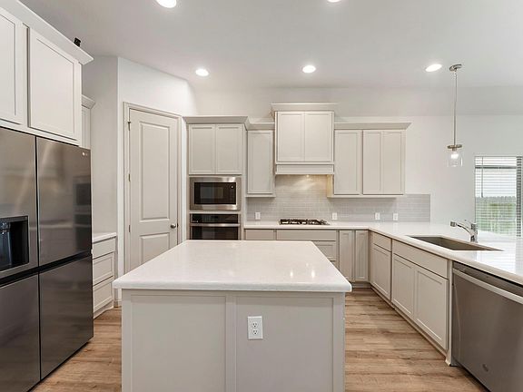 3rd image of 17192 Wild Robin Ln