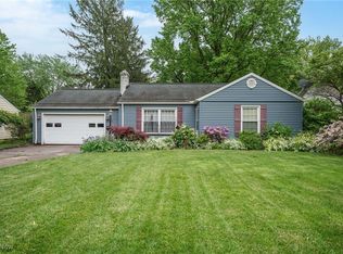 21555 Mastick Rd, Fairview Park, OH 44126