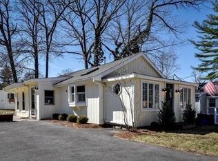 4 Beach Rd, Hopkinton, MA 01748