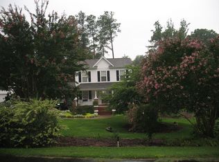 4949 Fox Hollow Dr, Denver, NC 28037