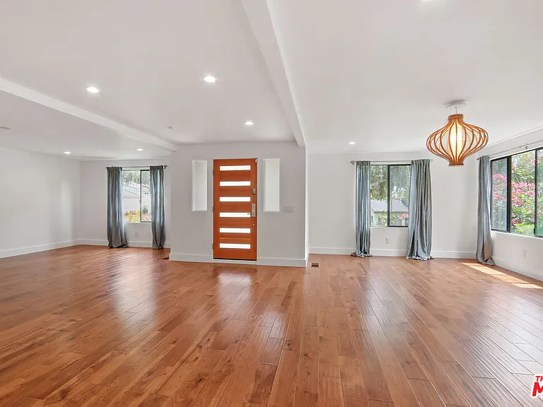 3004 Glenn Ave — Photo 2