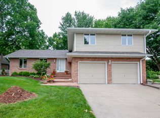 5005 Cedar Ridge Dr, Columbia, MO 65203