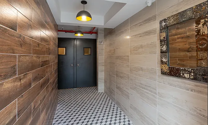 Rented by Compass | media 7