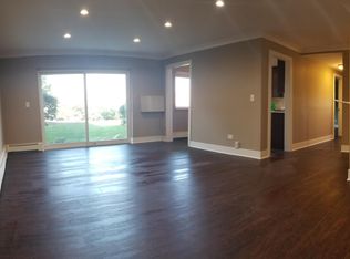 1301 S Finley Rd APT 113, Lombard, IL 60148