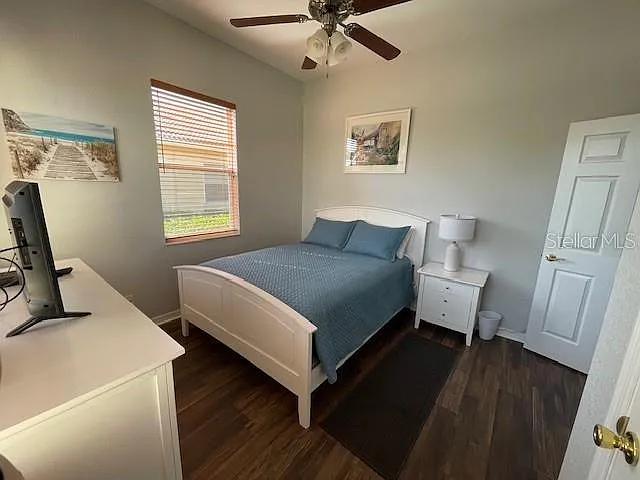 121 Savona Way — Photo 27